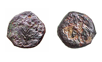 מטבע של הנציב הרומי ולריוס גרטוס, המסייע בתיארוך זמן בניית קשת רובינסון