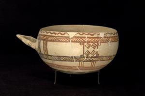 Milk Bowl White Slip (Cypriote) 
 Photographer:Mariana Salzberger