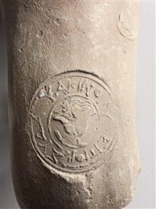 Handle Amphora Impressed with Stamp Seal 
 Photographer:Meidad Suchowolski