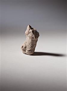 Fragment Figurine Female Image  
 Photographer:Meidad Suchowolski