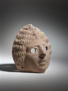 Mask Female Figure
Photographer:Meidad Suchowolski