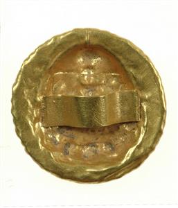 Garment Button Decorated in Relief
Photographer:UNKNOWN PERSON