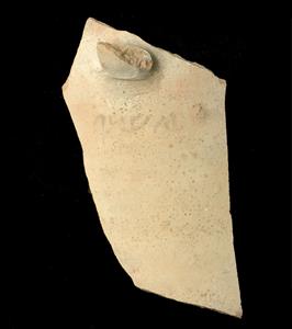 Ostracon Aramaic 
 Photographer:Yolovitch Yael