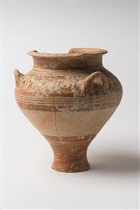 Piriform Vase Mycenean 
 Photographer:Meidad Suchowolski