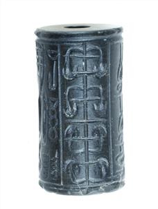 Cylinder Seal Hieroglyphs 
 Photographer:Clara Amit
