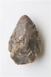 Handaxe  
 Photographer:Meidad Suchowolski