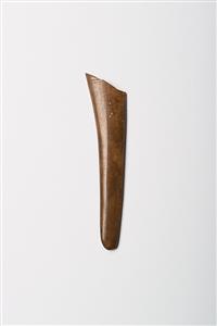 Fragment Spatula Engraved  
 Photographer:Meidad Suchowolski