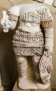 גוף פסל דמוי אדם  
 צלם:מידד סוכובולסקי