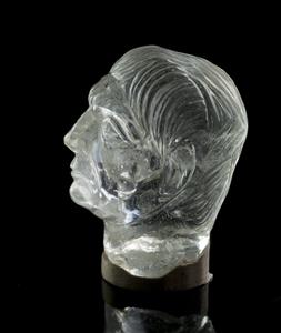 Head Statuette Human Image  
 Photographer:Clara Amit
