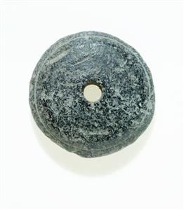 Spindle Whorl Incised 
 Photographer:Clara Amit