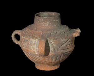 קנקנית (Small Jar) מעוטר בדגם גיאומטרי 
 צלם:קלרה עמית