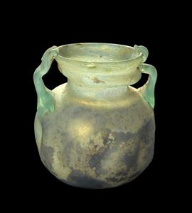 קנקנית (Small Jar) בסיס קעור 
 צלם:קלרה עמית