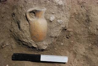 Iron Age II Juglet in Assyrian Destruction