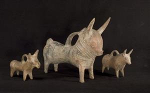 Zoomorphic Vessel Base Ring II
Photographer:Mariana Salzberger