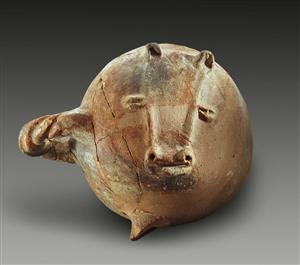 Trick Vase Zoomorphic
Photographer:Unknown