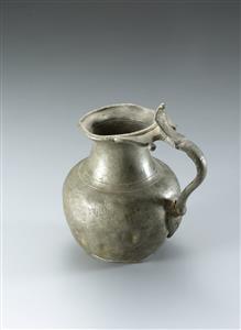 Jug
 Photographer:Koren Miki