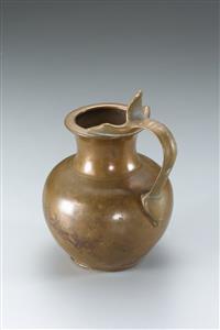Jug
 Photographer:Koren Miki