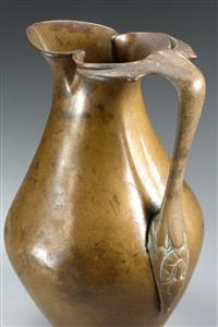 Jug
 Photographer:Koren Miki