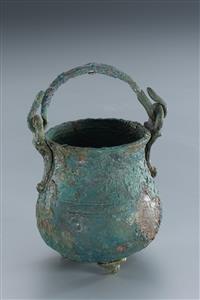 Bowl Basket Handled 
 Photographer:Koren Miki
