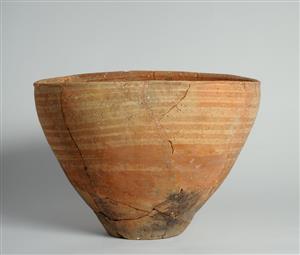 Bowl Painted
 Photographer:Clara Amit