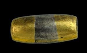 Bead Cylindrical 
 Photographer:Clara Amit