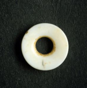Bead
Photographer:Clara Amit