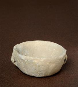 Small Bowl With Pierced Lug Handles
Photographer:Clara Amit