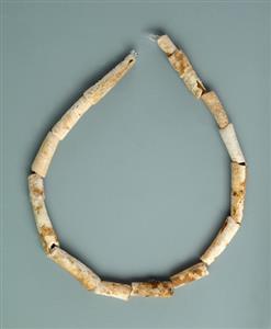 Necklace Dentalium 
 Photographer:Clara Amit