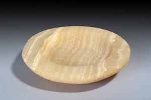 Small Bowl  
 Photographer:Clara Amit