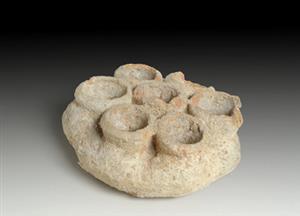Seven-Cupped Bowl
 Photographer:Clara Amit