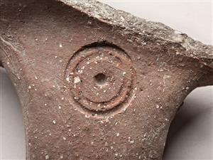 Handle Jar Concentric-Circles Incision
Photographer:Meidad Suchowolski