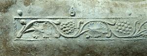 Sarcophagus With Vegetal Decoration
Photographer:Clara Amit