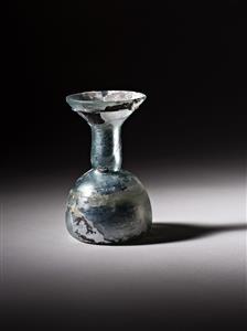 Bottle
Photographer:Meidad Suchowolski