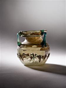 Small Jar  
 Photographer:Meidad Suchowolski