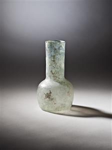 Bottle  
 Photographer:Meidad Suchowolski