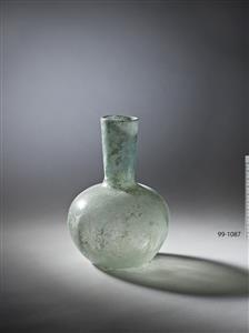 Bottle  
 Photographer:Meidad Suchowolski