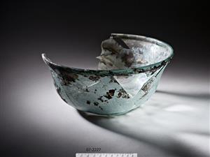 Bowl  
 Photographer:Meidad Suchowolski