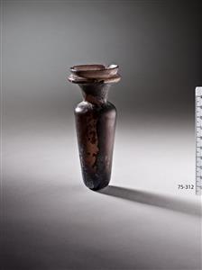 Bottle  
 Photographer:Meidad Suchowolski