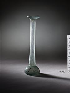 Bottle Candlestick
Photographer:Meidad Suchowolski