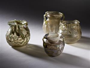 Small Jar  
 Photographer:Meidad Suchowolski