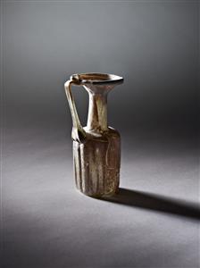 Jug  
 Photographer:Meidad Suchowolski