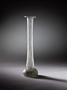 Bottle Candlestick
Photographer:Meidad Suchowolski