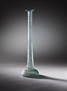 Bottle Candlestick
Photographer:Meidad Suchowolski