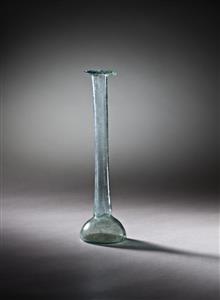 Bottle Candlestick
Photographer:Meidad Suchowolski