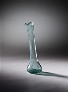 Bottle Candlestick
Photographer:Meidad Suchowolski