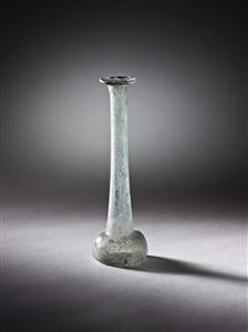 Bottle Candlestick
Photographer:Meidad Suchowolski