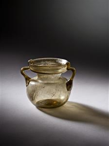 Small Jar
Photographer:Meidad Suchowolski