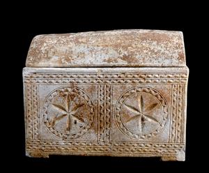 Ossuary & Lid
Photographer:Unknown