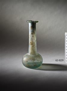 Bottle Candlestick
Photographer:Meidad Suchowolski