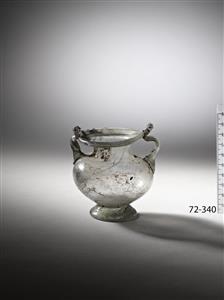 Small Jar  
 Photographer:Meidad Suchowolski
